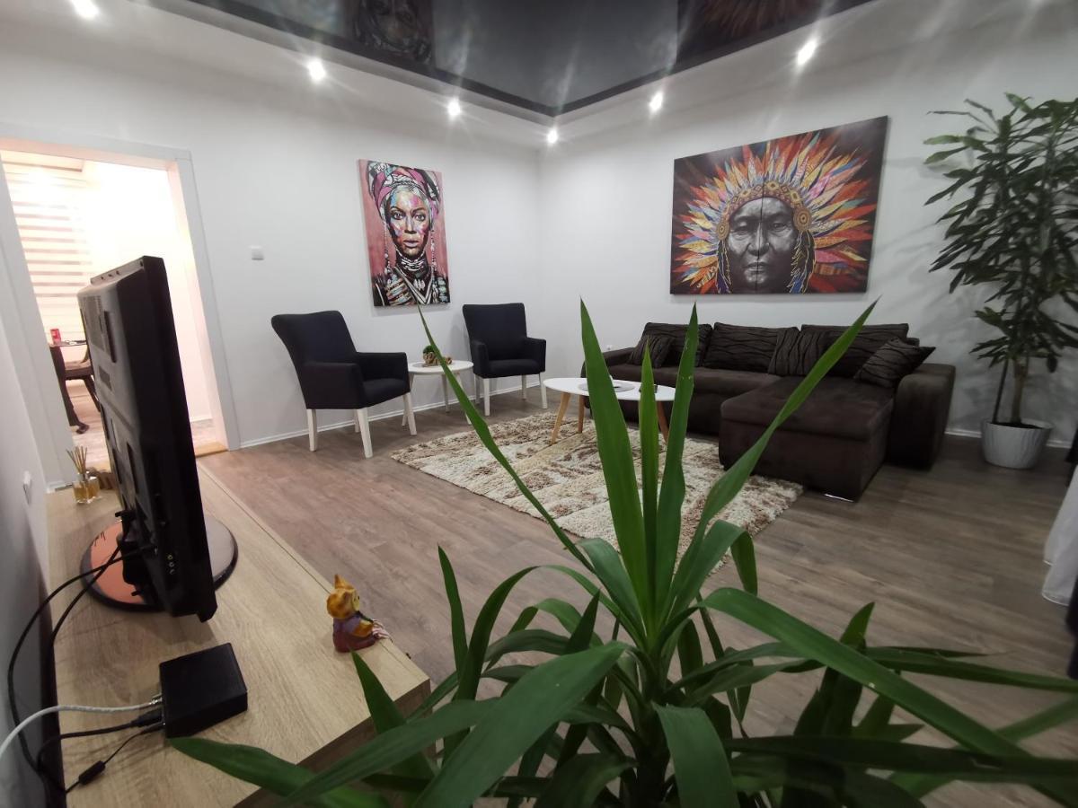 White House Ns Apartment Novi Sad Luaran gambar
