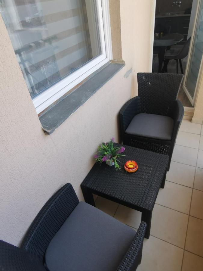 White House Ns Apartment Novi Sad Luaran gambar