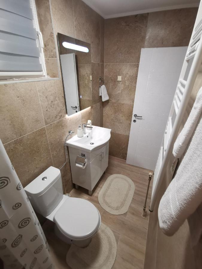 White House Ns Apartment Novi Sad Luaran gambar