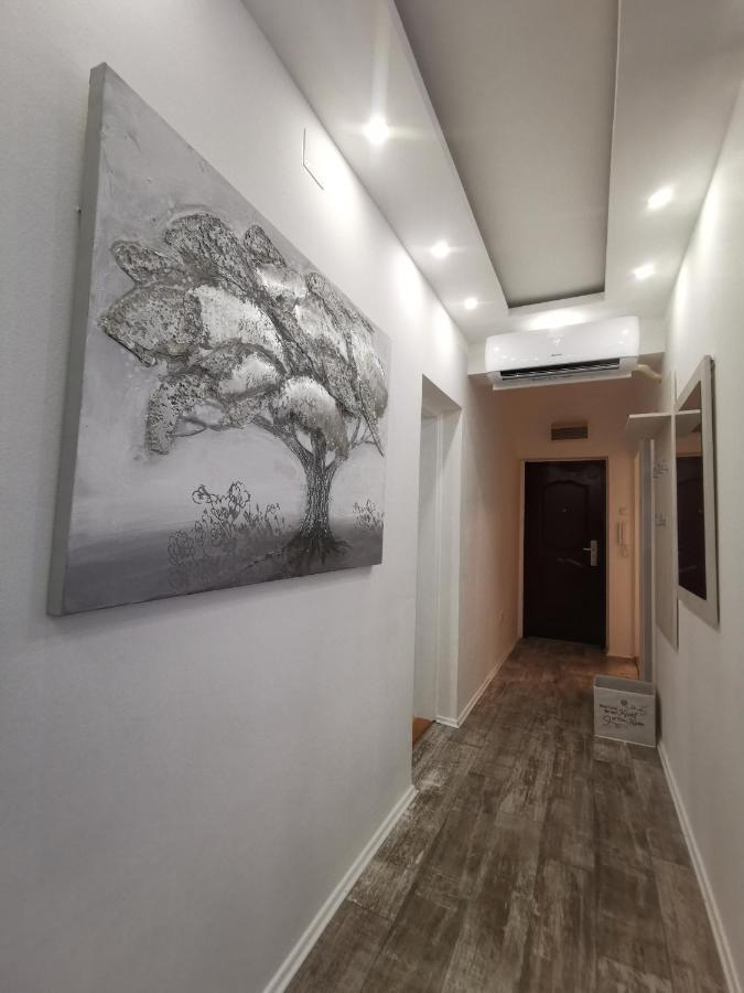 White House Ns Apartment Novi Sad Luaran gambar